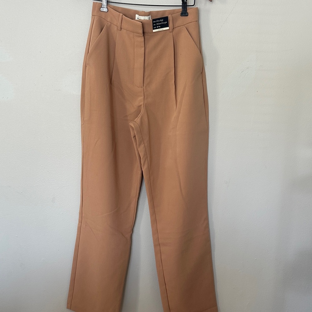 Abercrombie Tan Women's Pants - Picture 2 of 6